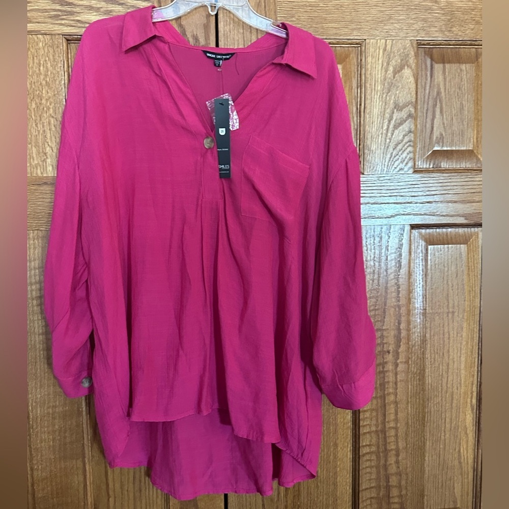 Hot Pink Top with button Sleeves